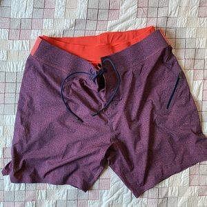Lululemon lined board shorts